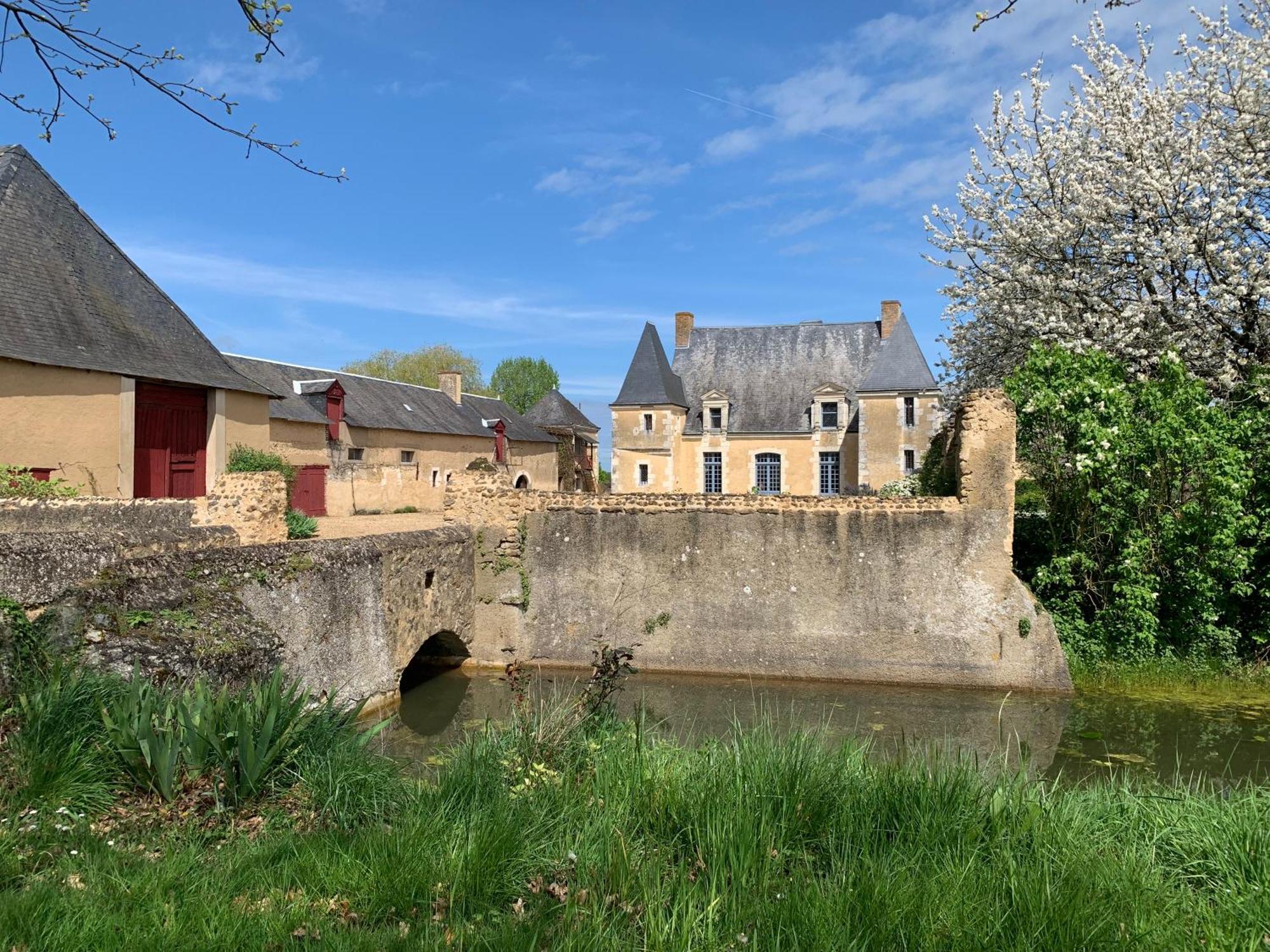 Chateau De La Faverie Chambres D Hotes Beaumont-Pied-de-Boeuf  Extérieur photo